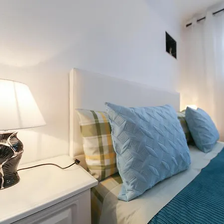 Manelmar O Refugio * Nazaré