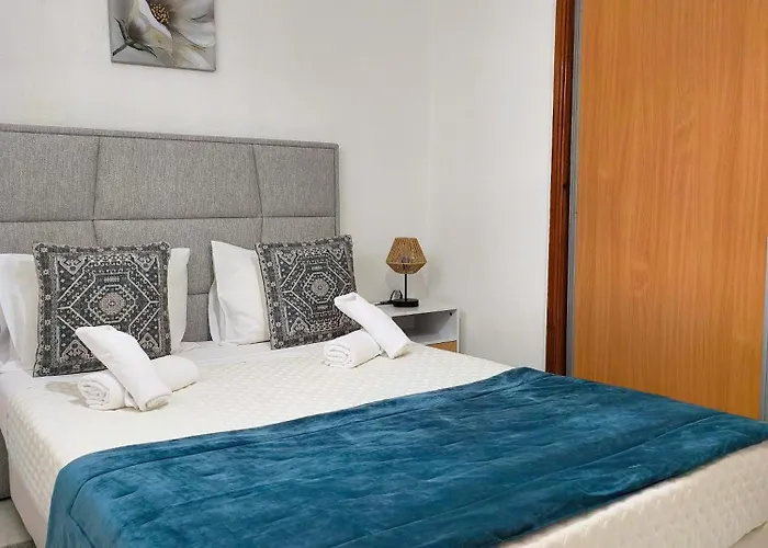 Manelmar O Refugio 纳扎雷